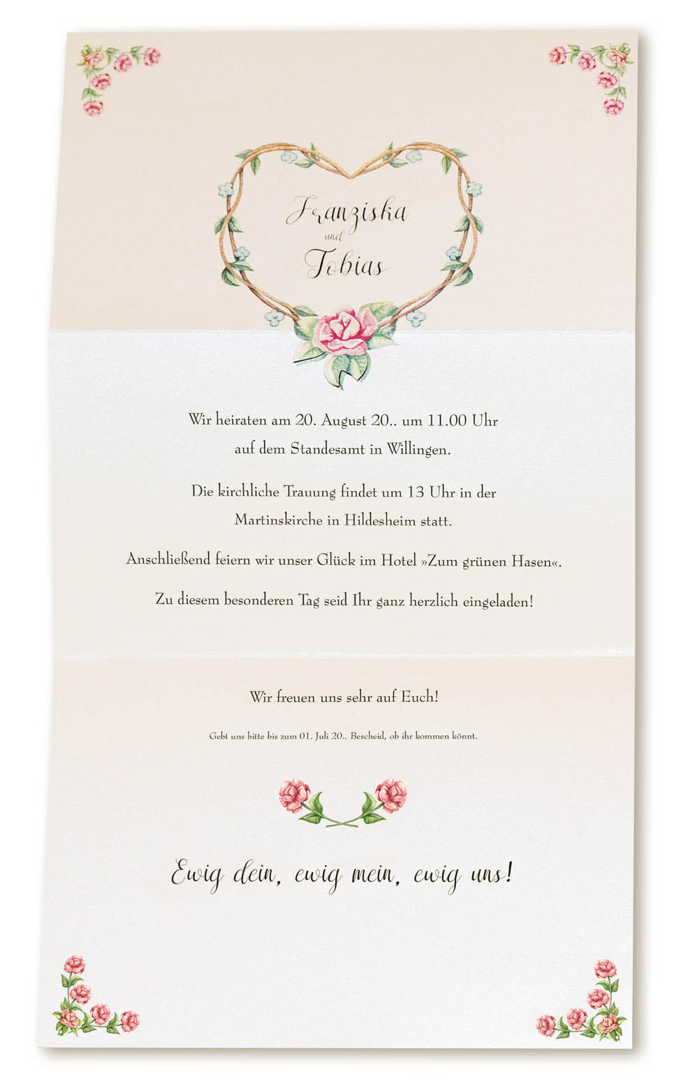 Hochzeitskarte aufgeklappt mit Blumen und Herz im romantischen Look auf perlmuttfarbenem Karton