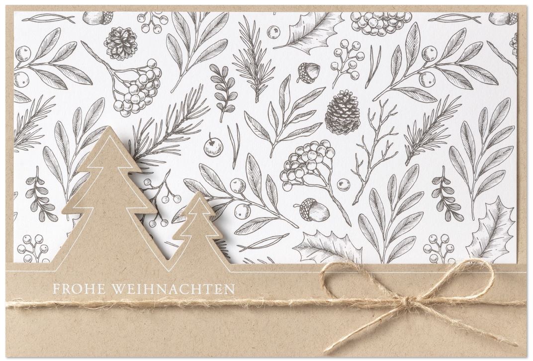 Weihnachtskarte mit formgestanzten Bäumen, floralem Druck und Gruß "Frohe Weihnachten"