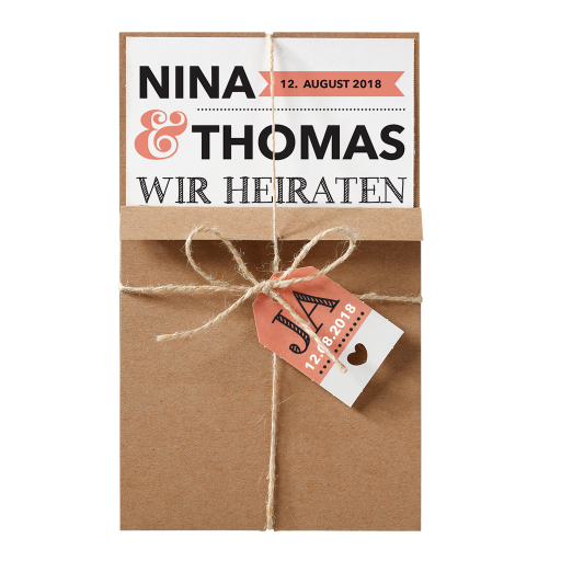 Hochzeitskarte modern in Packpapier-Aufmachung mit Schnur und Label