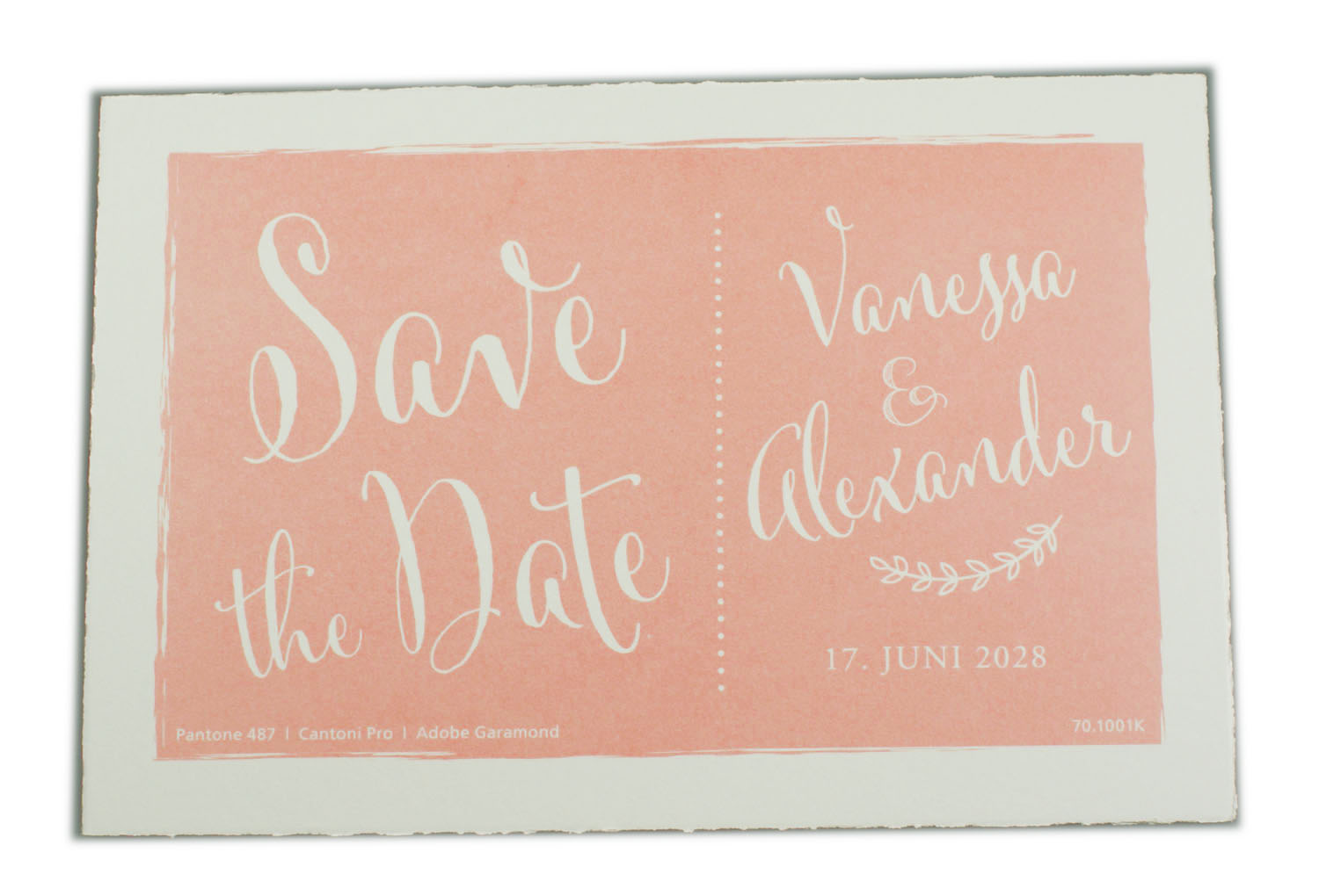 Gestaltungbeispiel als Save the Date Karte mit apricotfarbenem Druck