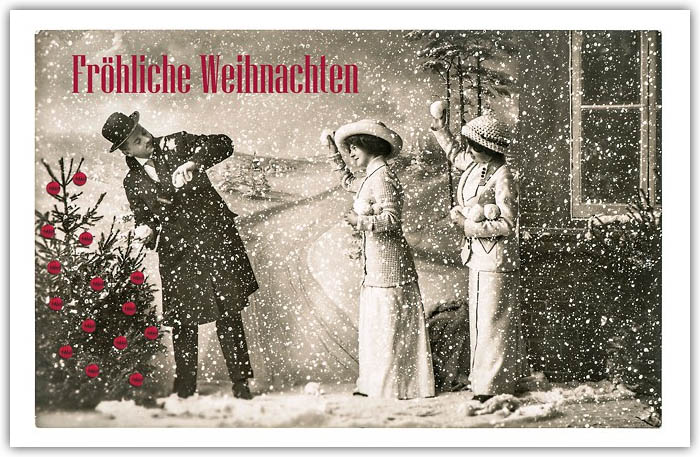 Weihnachtskarte mit Gruß "Fröhliche Weihnachten" und Schneeballschlacht im nostalgischen Stil 