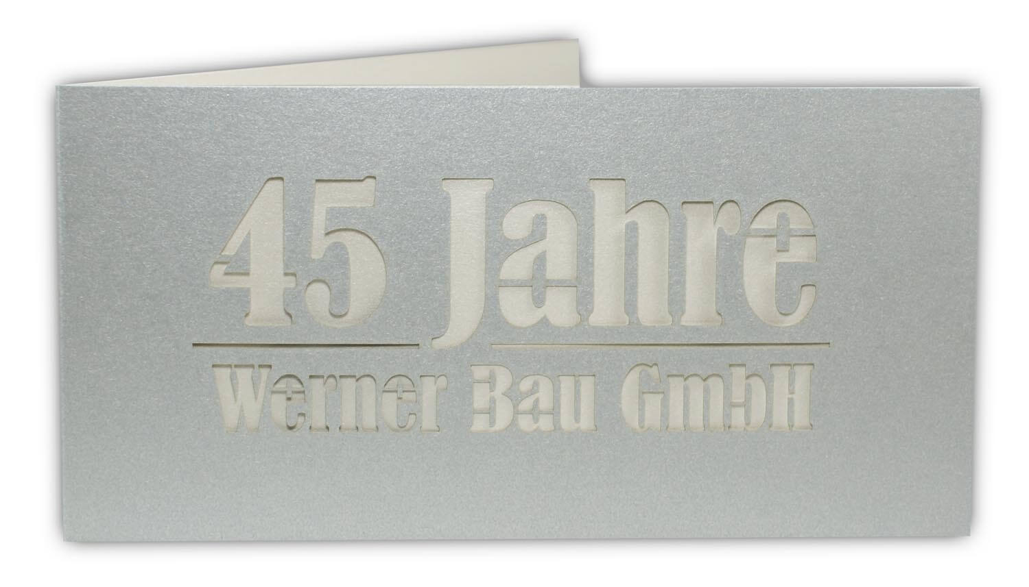 Edle Firmenjubiläumskarte silbermetallic im Beispiel mit 45 Jahren