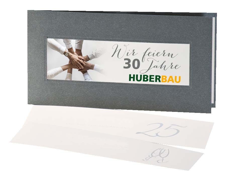 Einladungskarte für Firmen Jubiläum in anthrazit grau, mit eigenem Foto und Firmenlogo im Corporate Identity