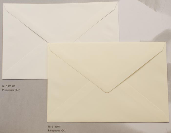Briefumschlag 18x12 cm creme Struktur Nassklebung prg180061
