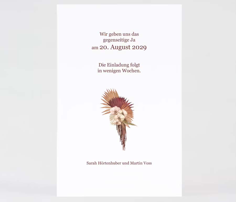 Rückseite der floralen Save the Date Karte mit großen Palmblättern in warmen Farbtönen, 11 x 17 cm BxH