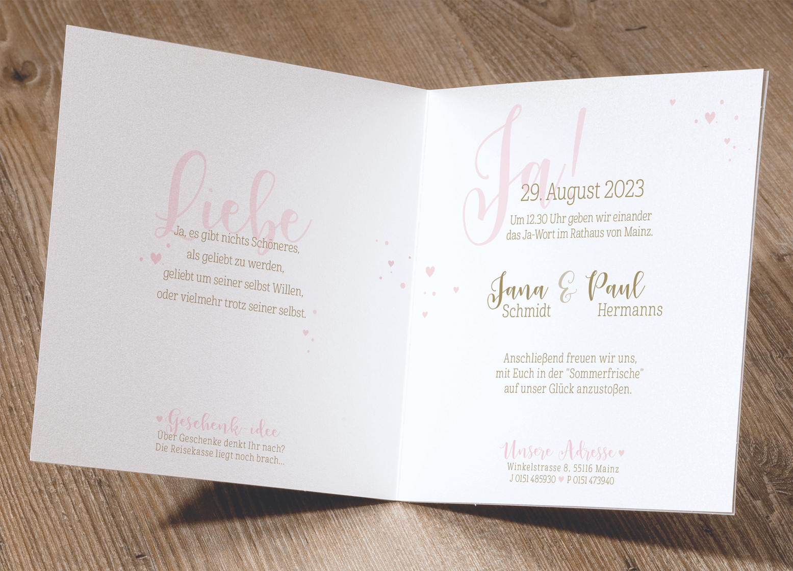 Innenansicht von trendiger Hochzeitskarte "Watercolor Love" mit Beispieltext