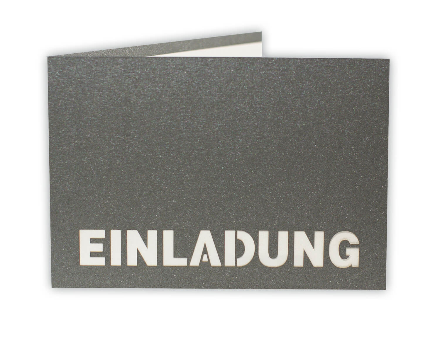 Anthrazitgraue Einladungskarte mit Ausstanzung "Einladung" und Einlegeblatt in perlmutt Metallic