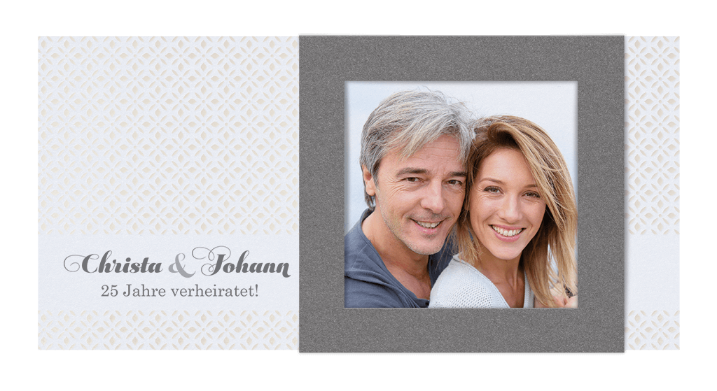 Einladungskarte zur Silberhochzeit mit Ornamentprägung, Bilderrahmen und eigenem Foto