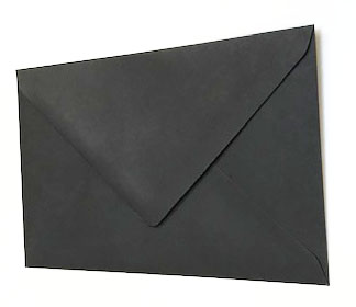 Briefumschlag 18,5x12 cm schwarz mit Nassklebung