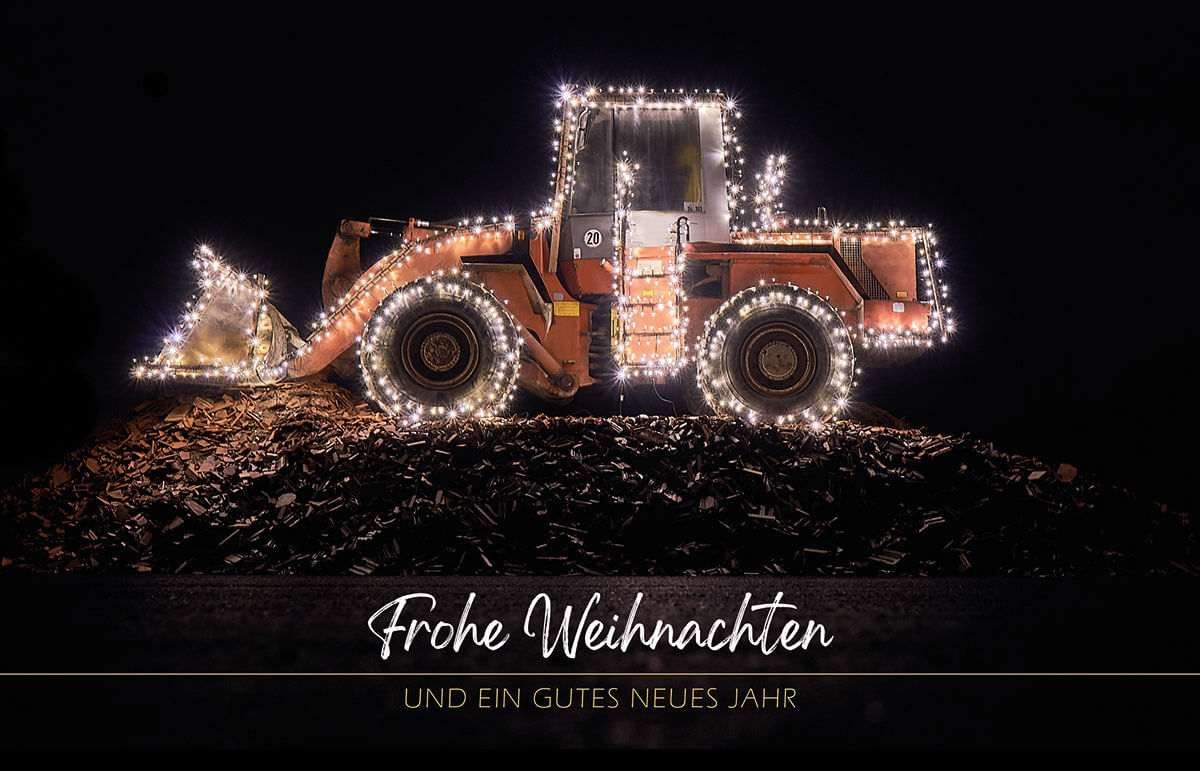 Weihnachtskarte mit Schaufelbagger und Lichterkette sowie Weihnachtsgruß für Baufirmen aller Art