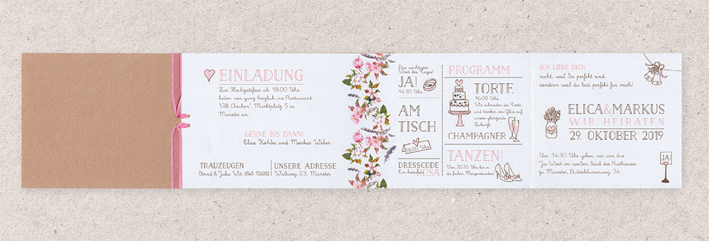 Innenansicht von romantischer Hochzeitskarte mit passenden Icons und Blumenaufdruck