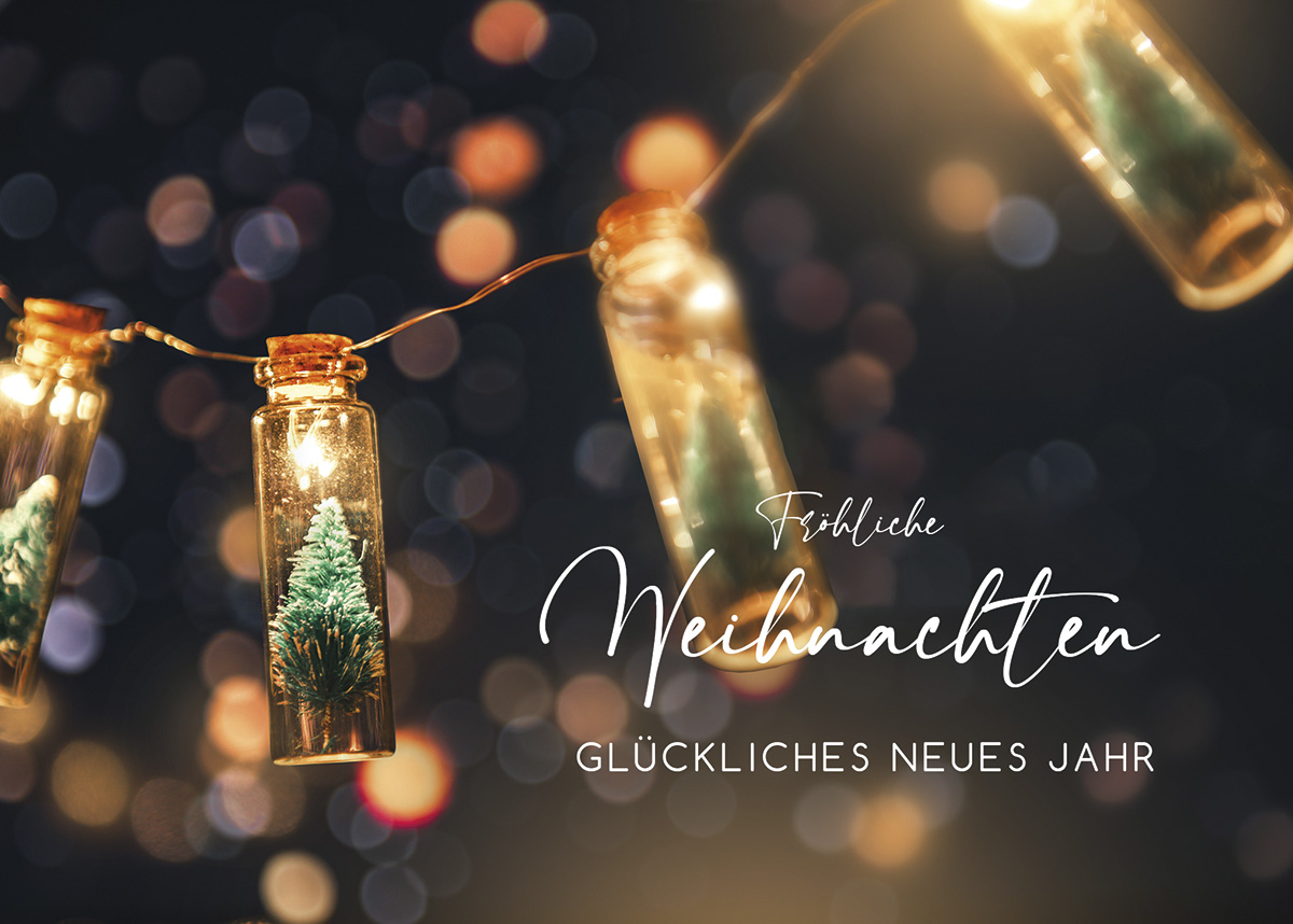 Weihnachtskarte mit Spendenanteil für die Deutsche Kinderkrebs-Stiftung, Motiv: Baum in Lichterkette