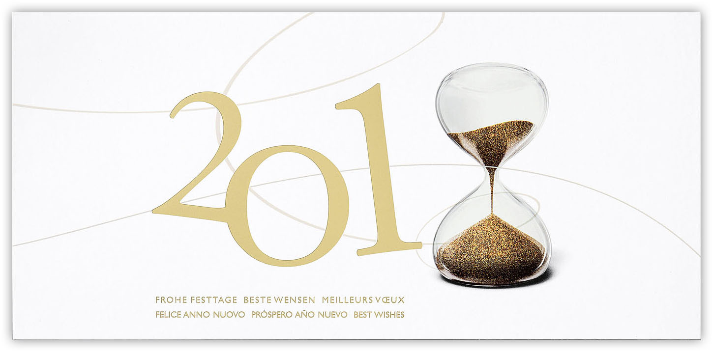 Festtagskarte / Neujahrskarte weiß mit Sanduhr, Jahreszahl 2018 und internationalen Neujahrsgrüßen