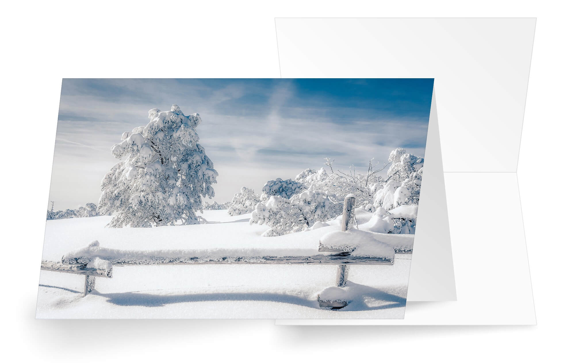 Winter-Weihnachtskarte mit verschneiter Naturlandschaft, ohne Weihnachtsgruß