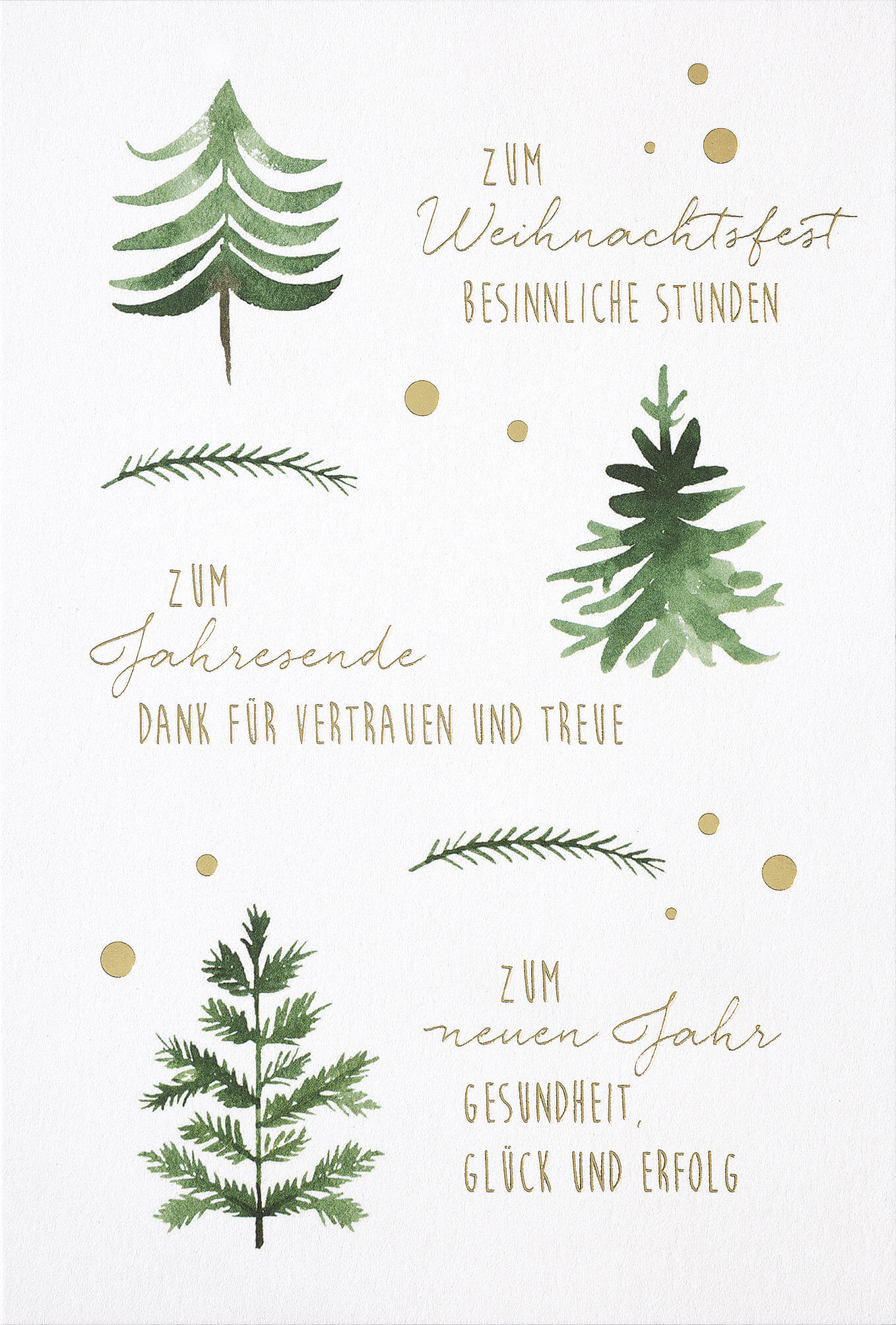 Firmenweihnachtskarte in weiß mit grünen Tannenbäumen und Weihnachtsgrüßen in gold