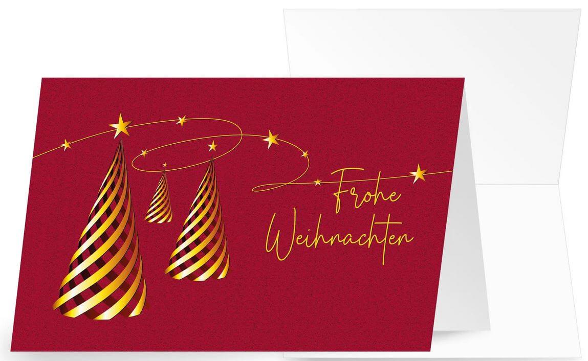 Rote Weihnachtskarte mit Gruß "Frohe Weihnachten", kleinen Sternen und Weihnachtsbäumen