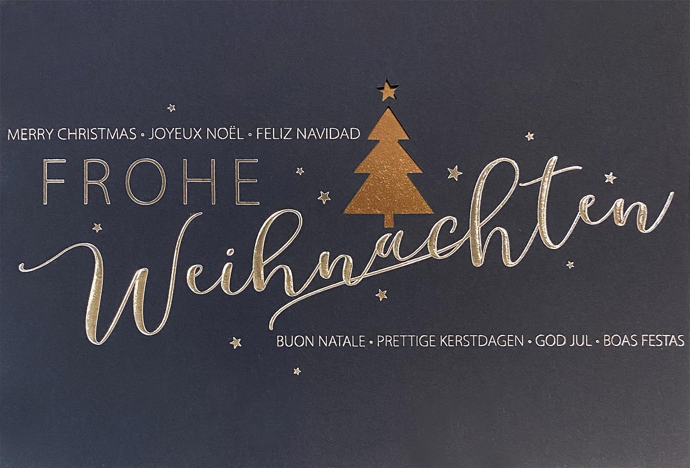 Dunkelblaue Weihnachtskarte mit Silberprägung und Formstanzung Baum, inkl. Einleger kupfer