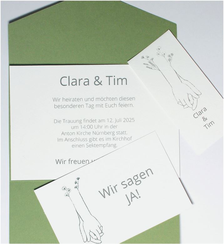 Gestaltungsbeispiel für die Innenkarten von lindgrüner Hochzeitseinladungskarte mit Händen