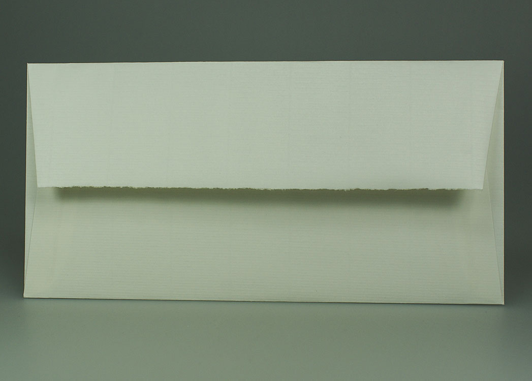 Bütten-Briefumschlag DIN lang 22x11 cm cremeweiß mit Büttenrand