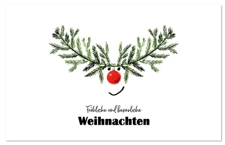 Humorvolle Weihnachtskarte mit Rentier aus Zweigen und roter Kugel sowie "Fröhliche und besinnliche Weihnachten"