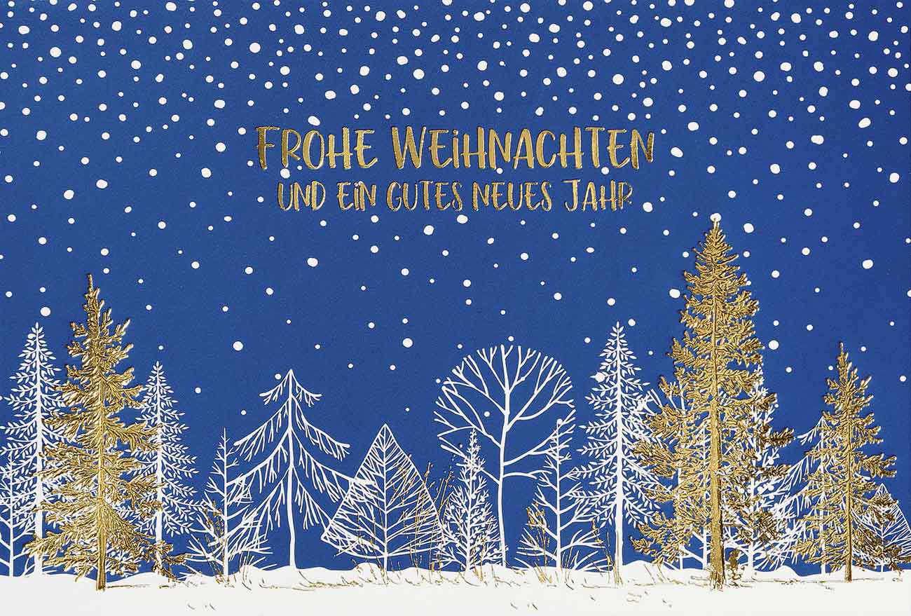 Blaue Winter-Weihnachtskarte mit Schneeflocken und Wald in weiß und gold, inkl. Gruß