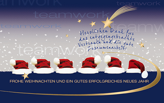 Lustige Spendenkarte blau mit roten Weihnachtsmützen und Weihnachtsgruß an Team und Kunden